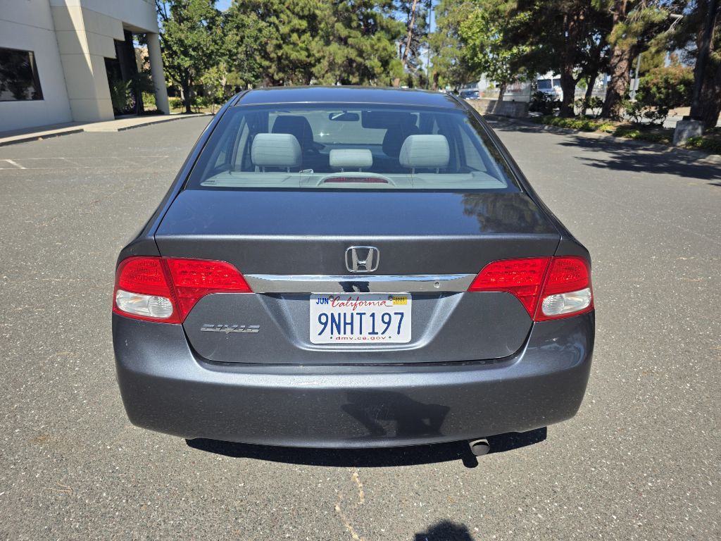 2011 Honda Civic Image 4