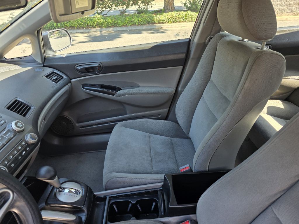 2011 Honda Civic Image 11