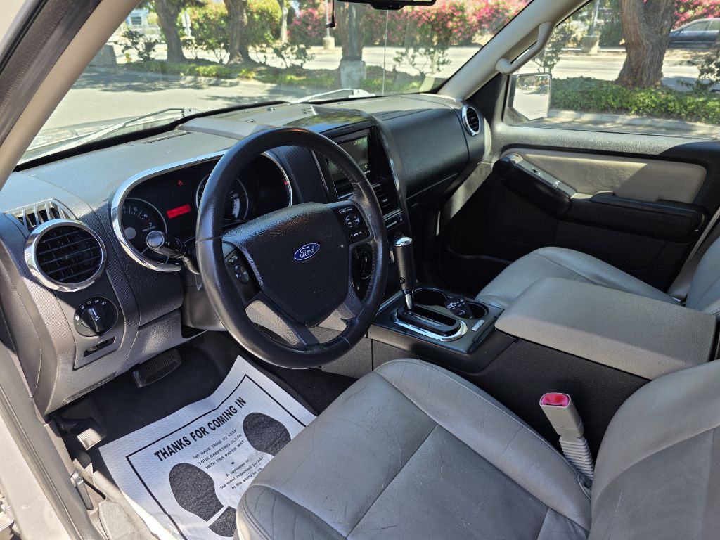 2008 Ford Explorer Image 11
