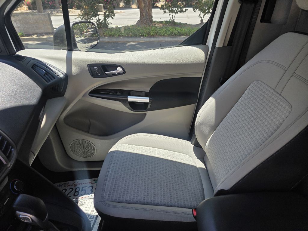 2019 Ford Transit Connect Image 12