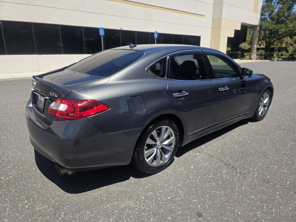 2011 INFINITI M37 Image 21