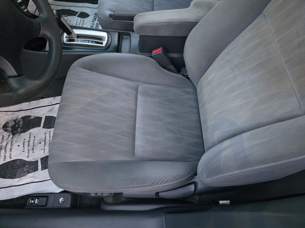 2004 Honda Civic Image 11