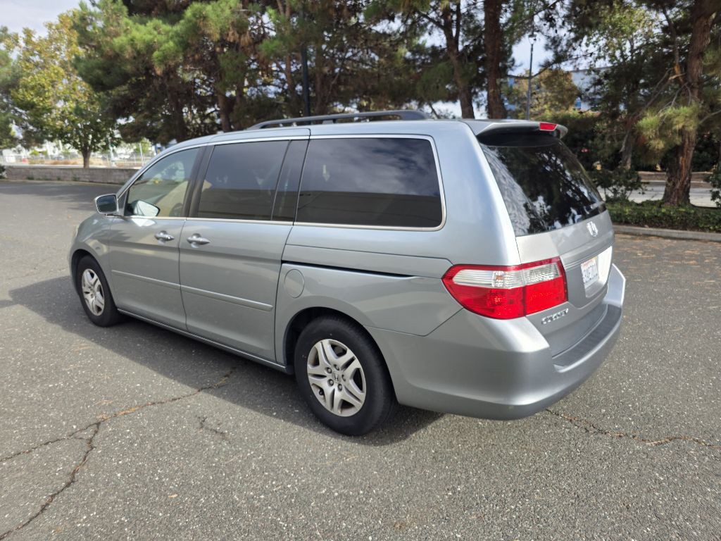 2007 Honda Odyssey Image 3