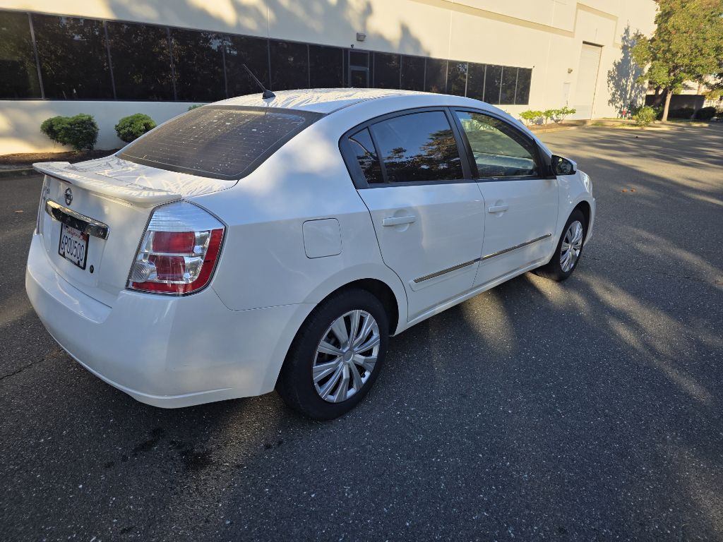 2011 Nissan Sentra Image 4