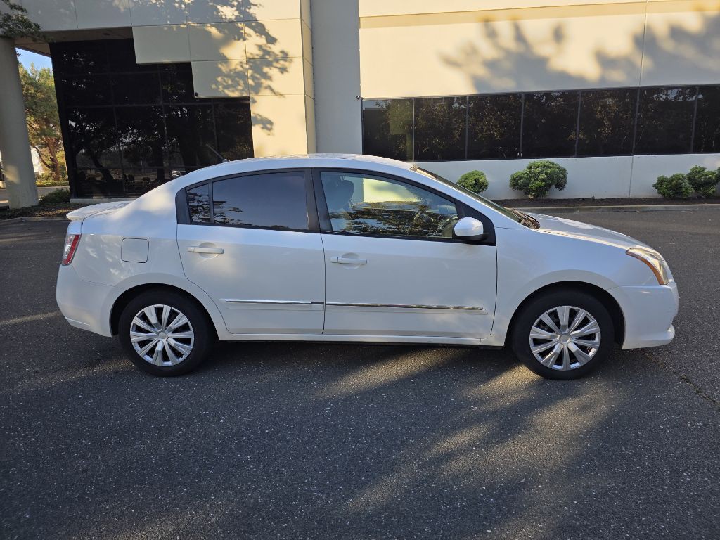 2011 Nissan Sentra Image 6