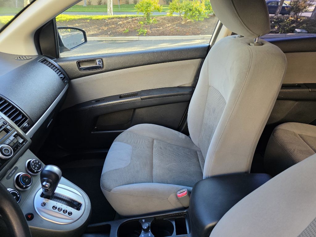 2011 Nissan Sentra Image 14