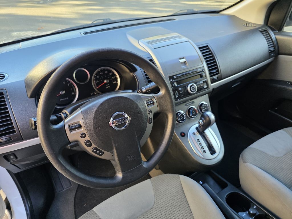 2011 Nissan Sentra Image 18