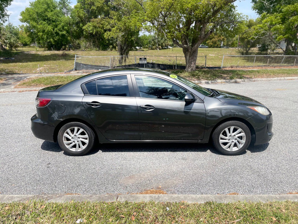 2012 Mazda Mazda3 Image 4