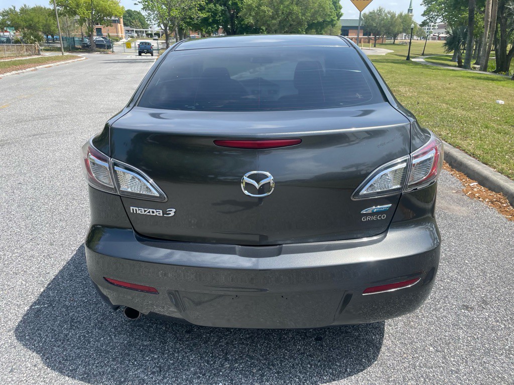 2012 Mazda Mazda3 Image 8