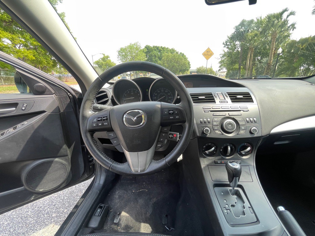 2012 Mazda Mazda3 Image 13
