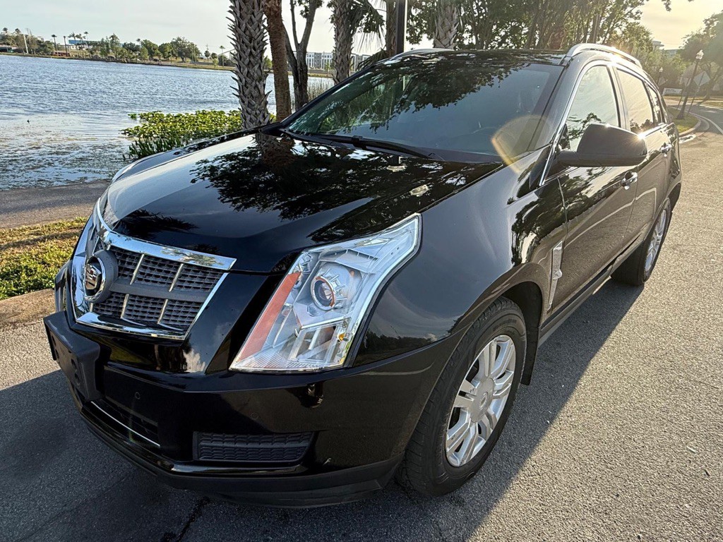 2011 Cadillac SRX Image 2