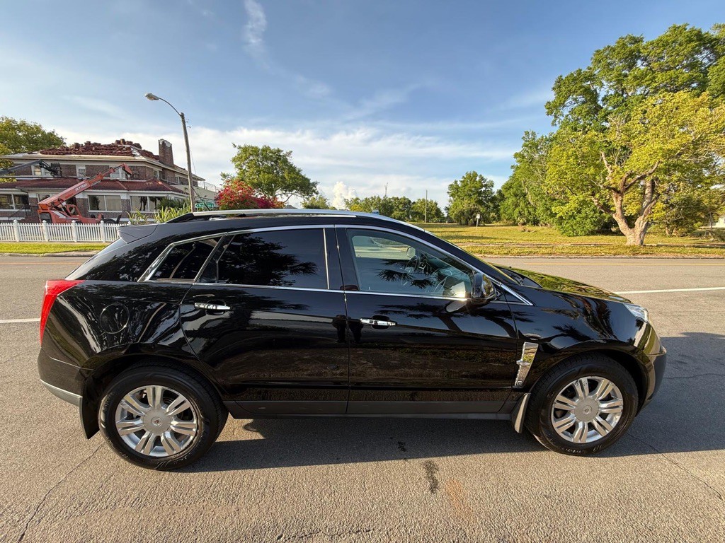 2011 Cadillac SRX Image 5
