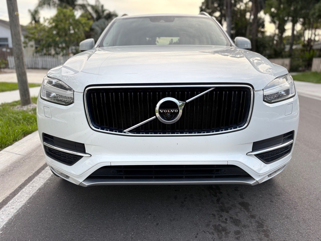 2019 Volvo XC90 Image 4