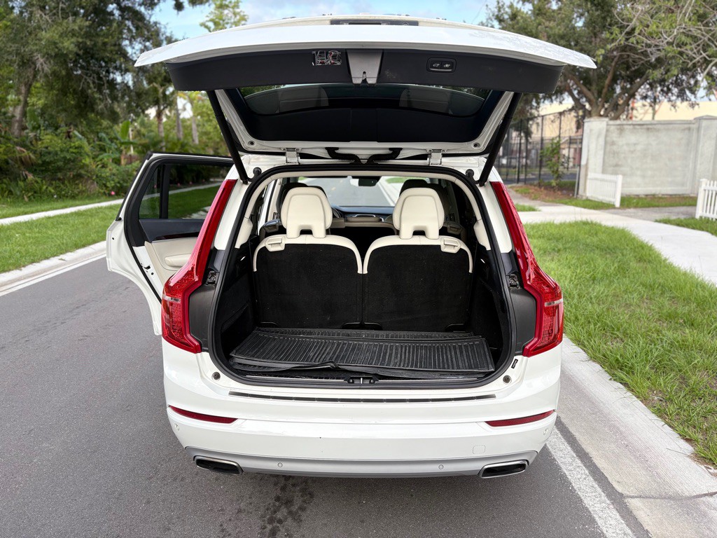 2019 Volvo XC90 Image 10