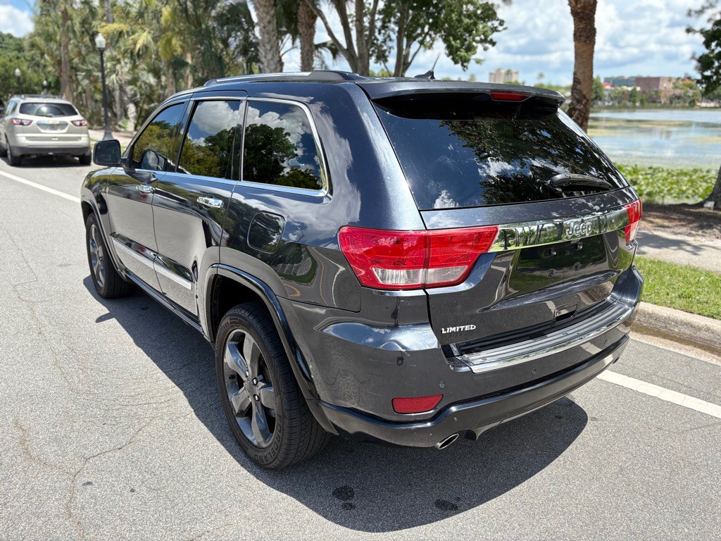 2012 Jeep Grand Cherokee Image 8