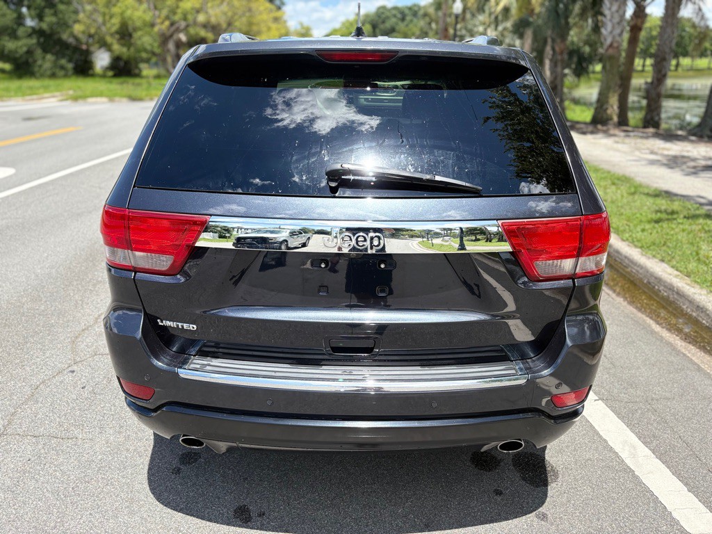 2012 Jeep Grand Cherokee Image 9