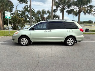 Image for 2007 Toyota Sienna CE ID: 6674334