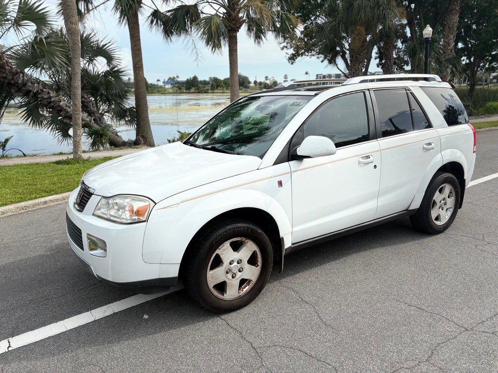 2006 Saturn Vue Image 2