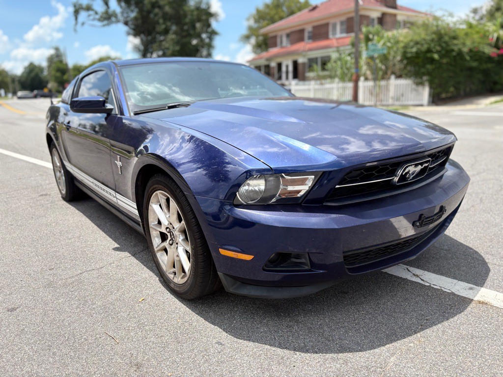 2011 Ford Mustang Image 5