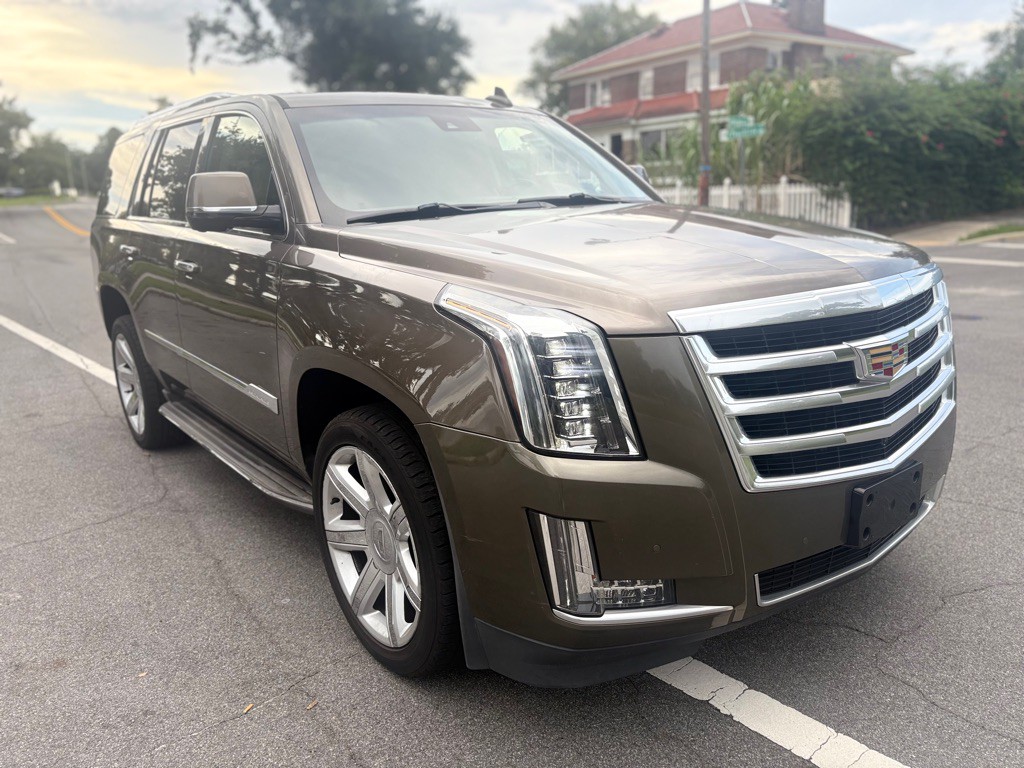 2015 Cadillac Escalade Image 5
