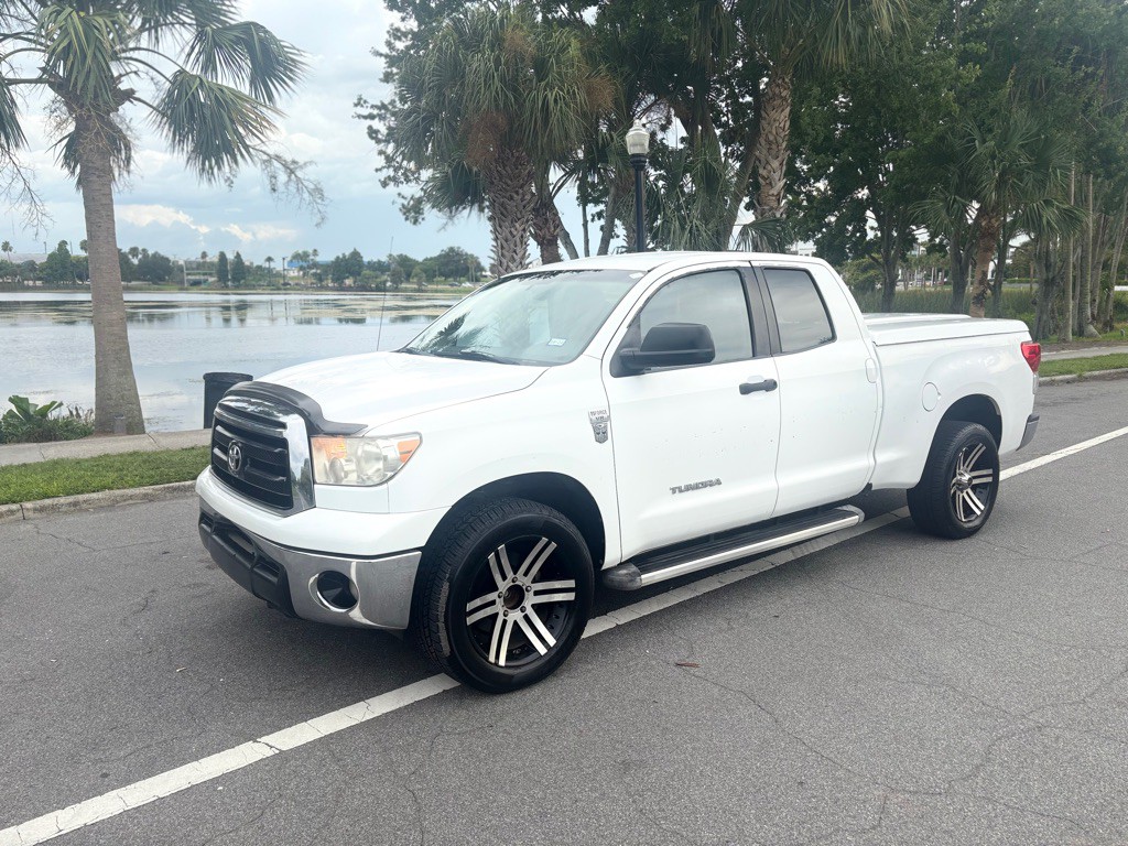 2010 Toyota Tundra Image 1
