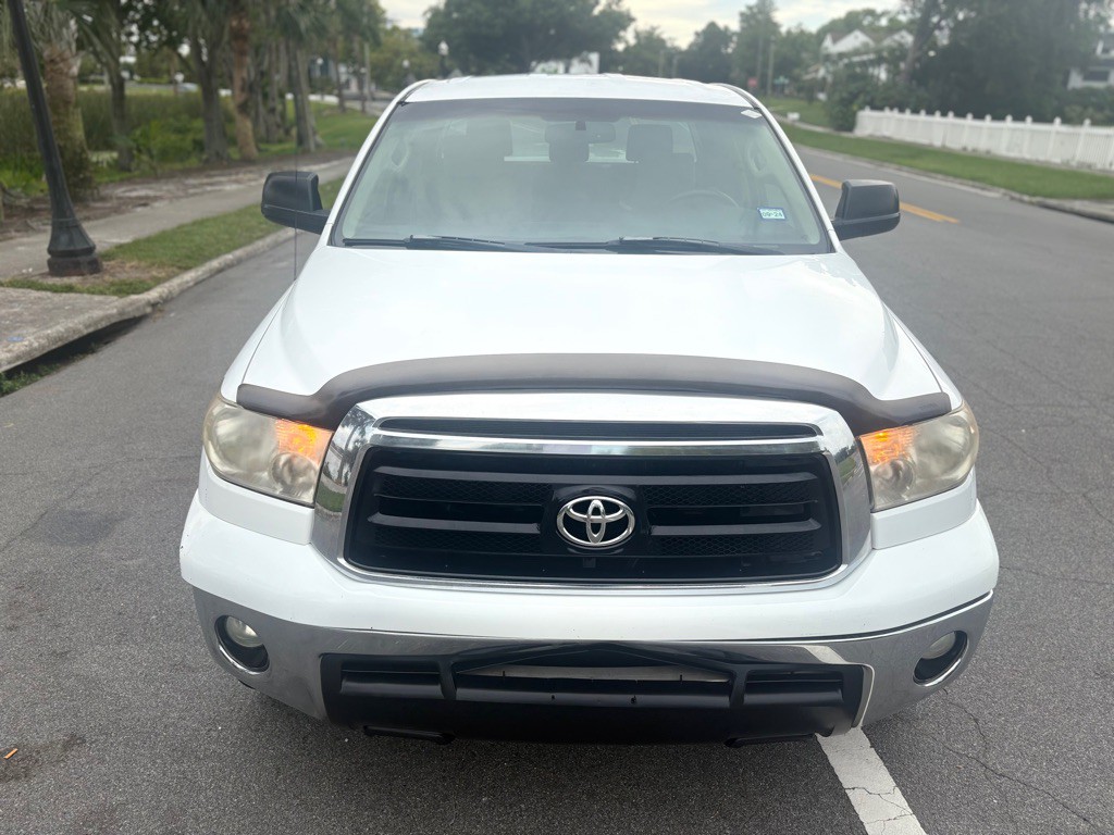 2010 Toyota Tundra Image 4