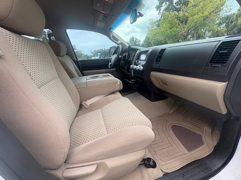 2010 Toyota Tundra Image 7