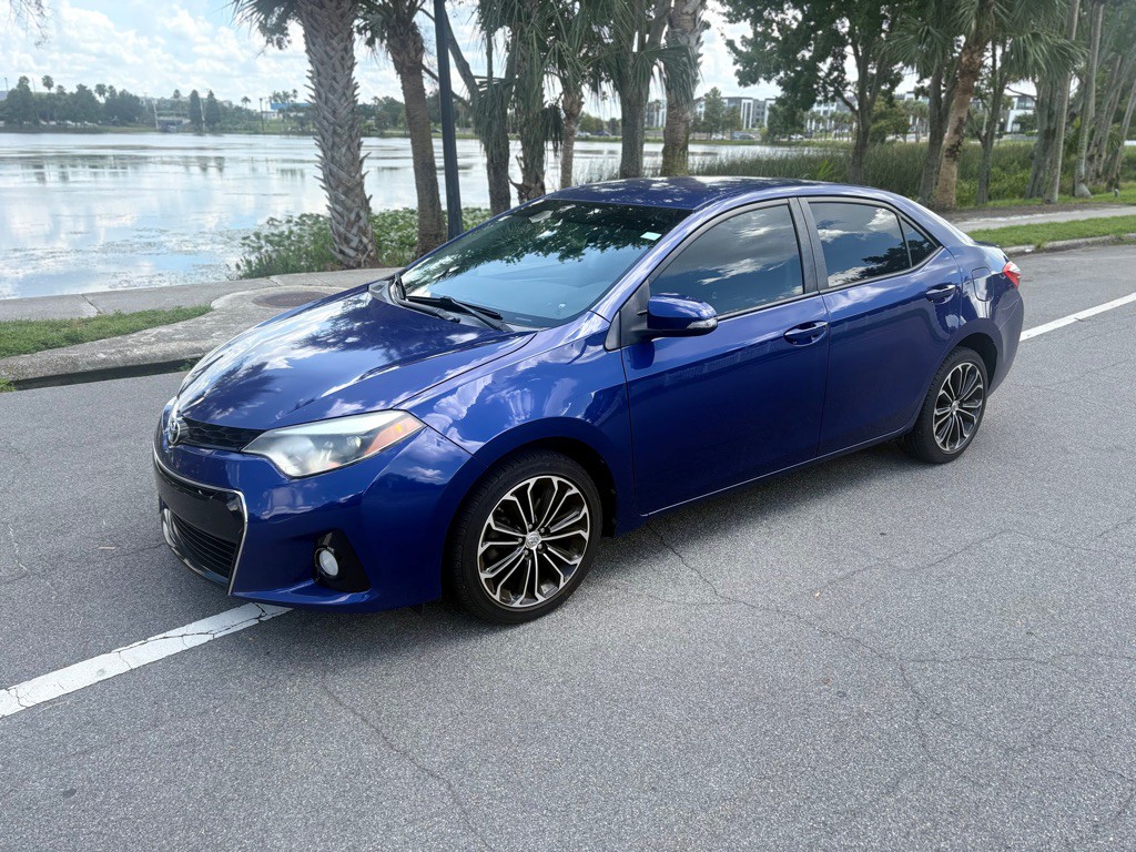 2014 Toyota Corolla Image 2