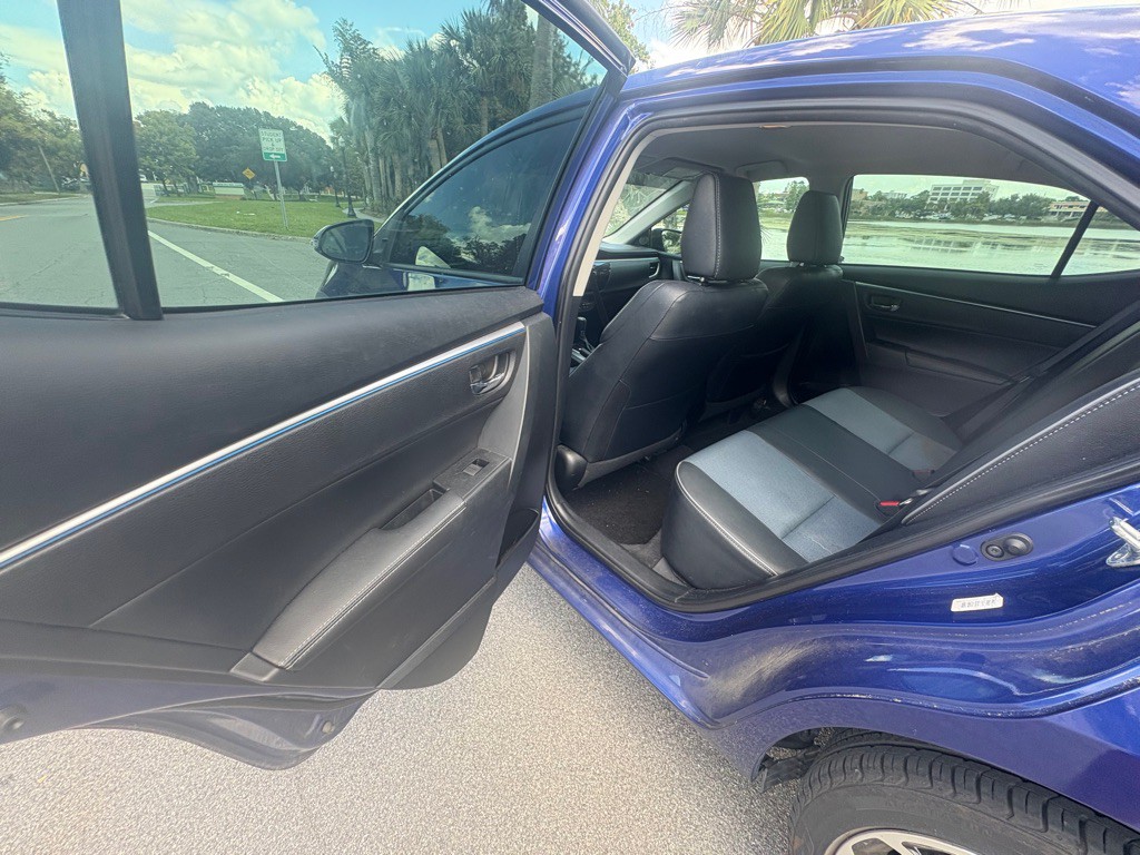 2014 Toyota Corolla Image 13