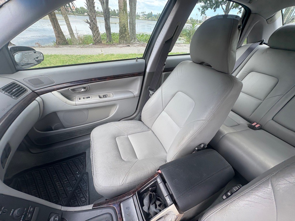 2001 Volvo S80 Image 15