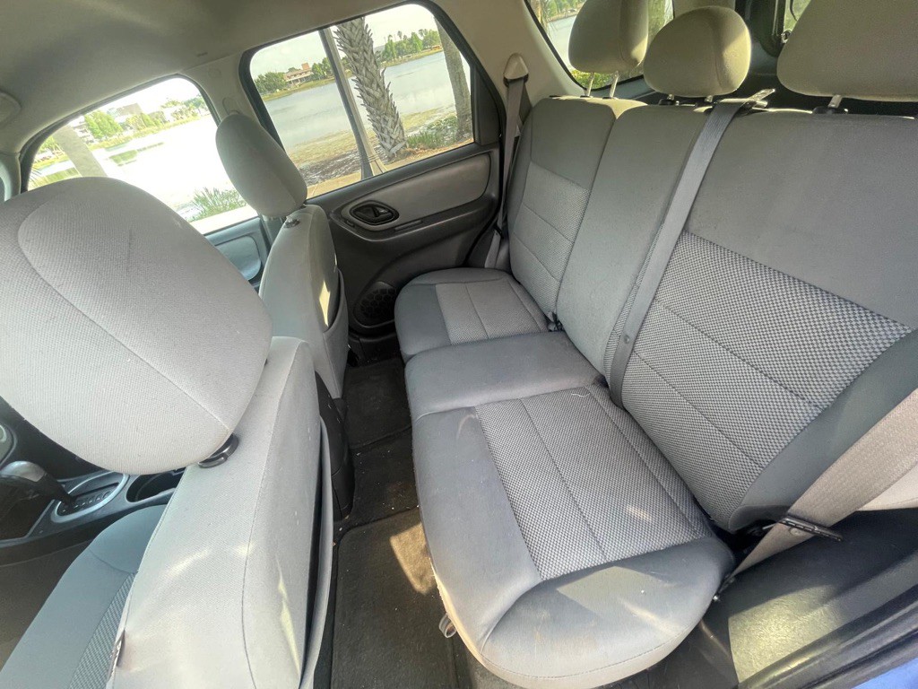 2006 Ford Escape Image 8