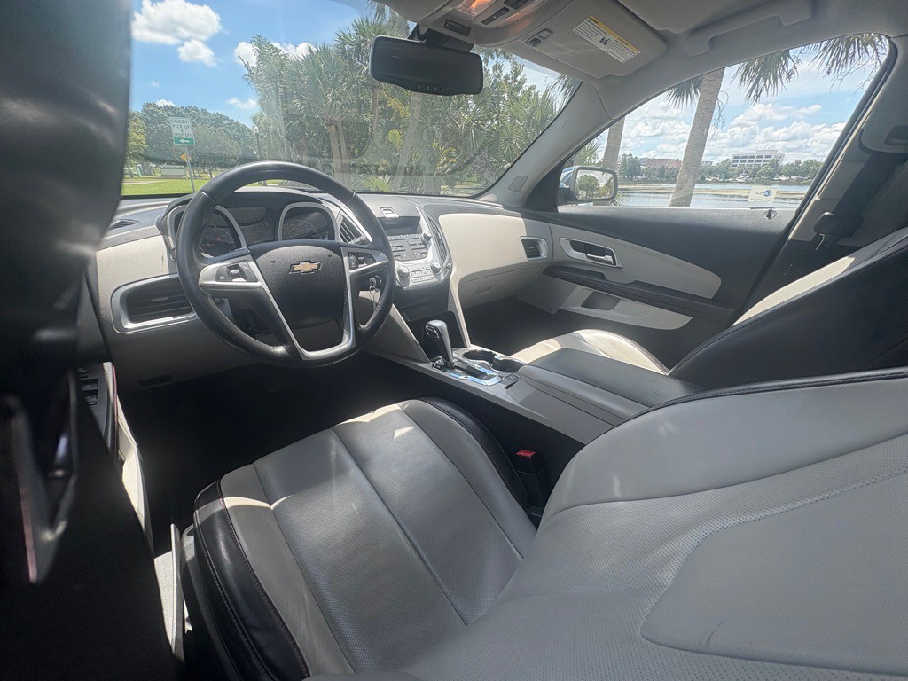 2011 Chevrolet Equinox Image 12