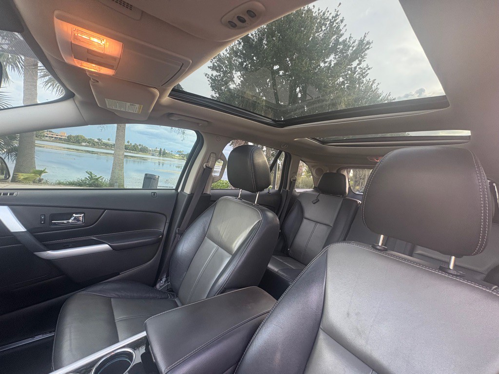 2013 Ford Edge Image 11