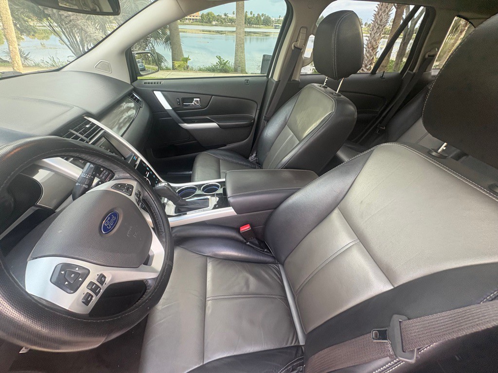 2013 Ford Edge Image 12