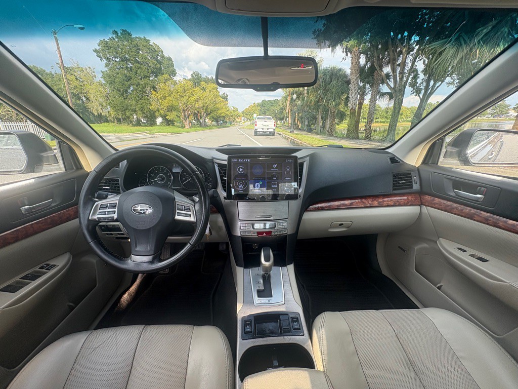 2012 Subaru Legacy Image 7