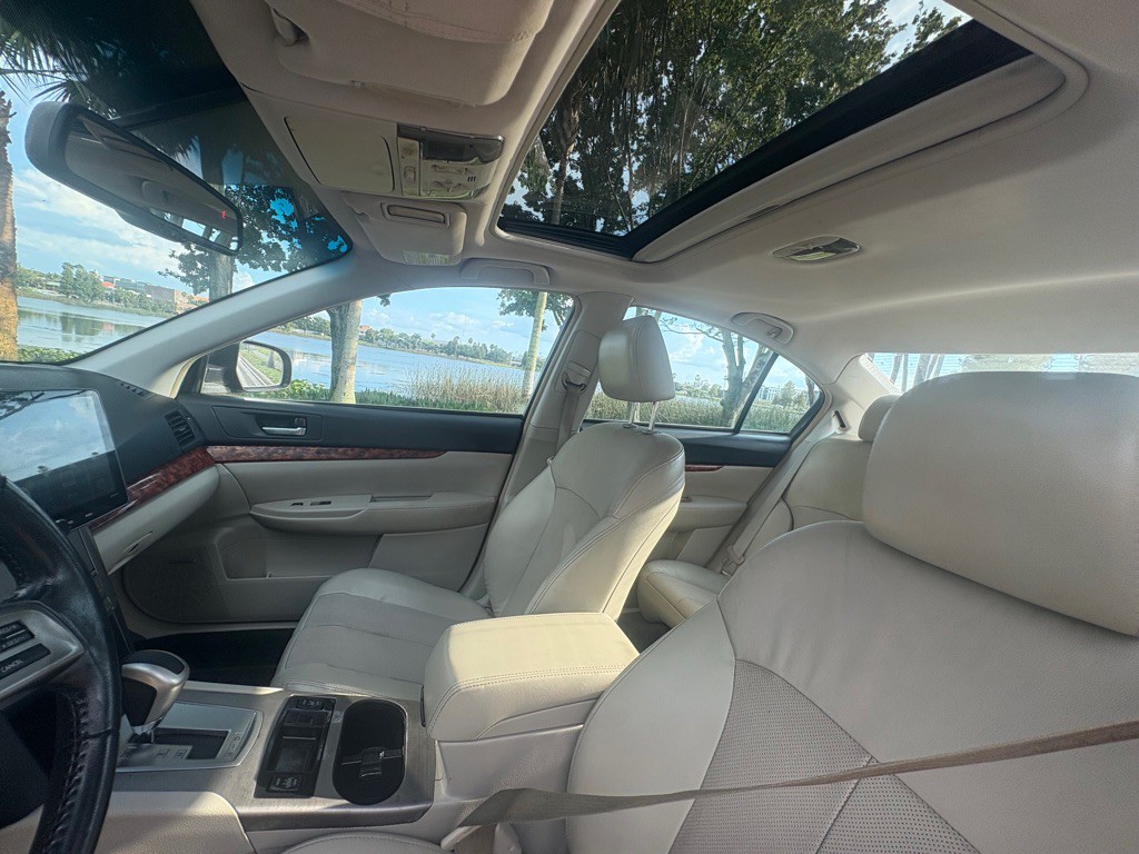 2012 Subaru Legacy Image 13
