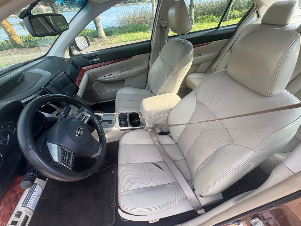 2012 Subaru Legacy Image 15