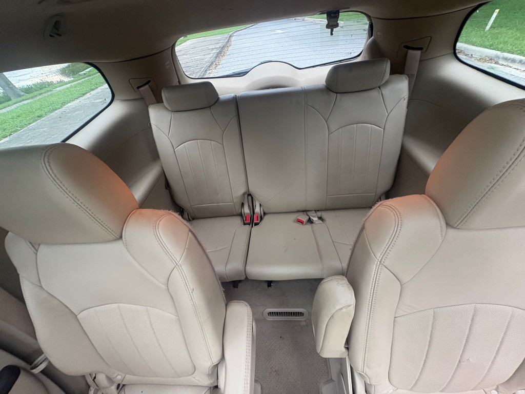 2012 Buick Enclave Image 15