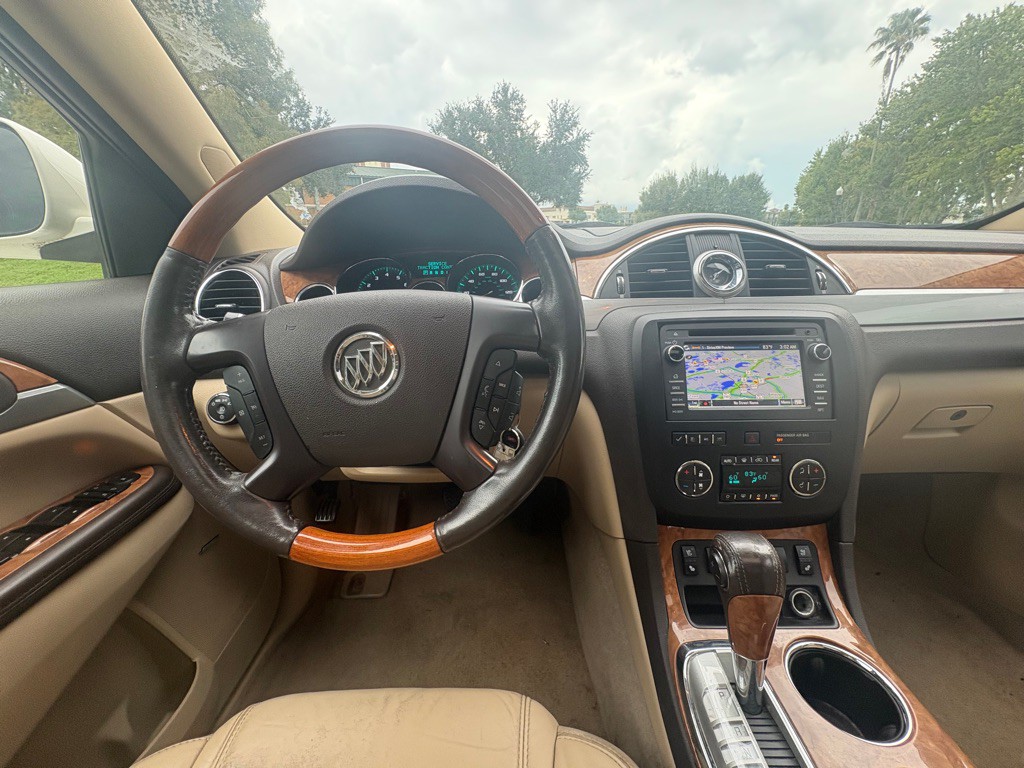 2012 Buick Enclave Image 18