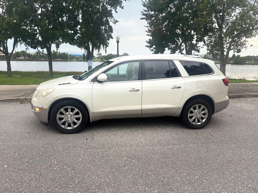 2012 Buick Enclave Image 2