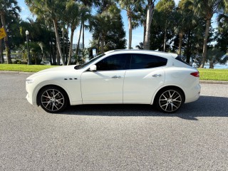 Image for 2017 Maserati Levante S Luxury ID: 6818125
