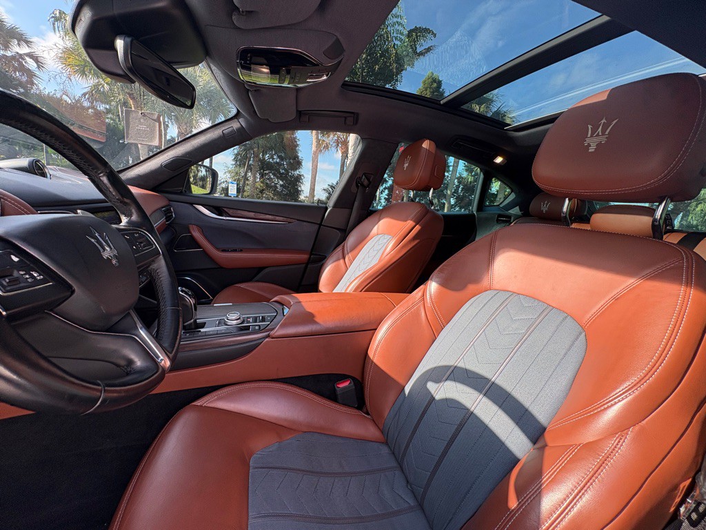 2017 Maserati Levante Image 18