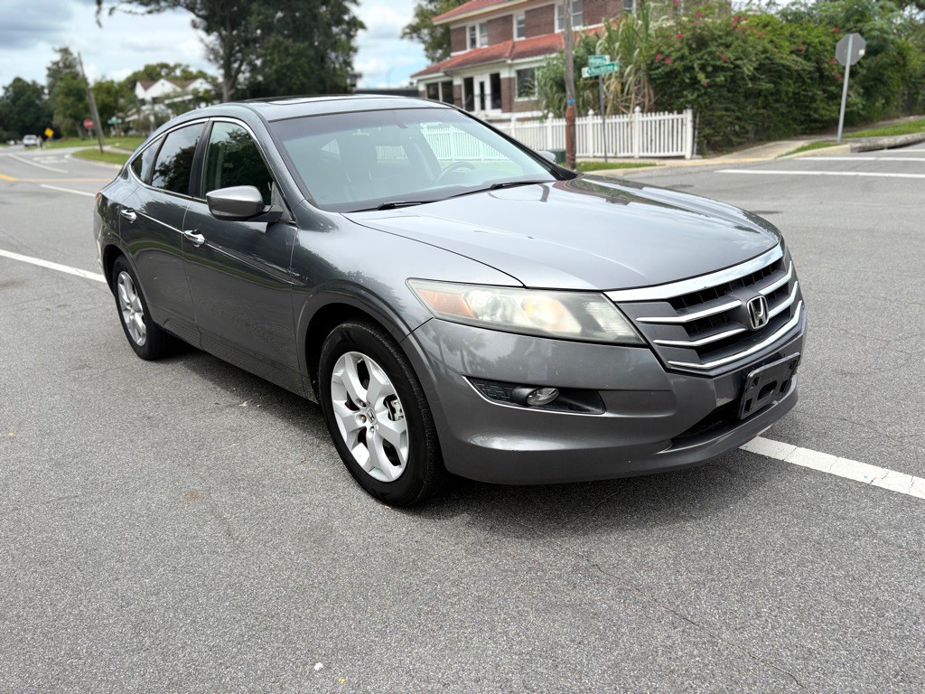2010 Honda Crosstour Image 5