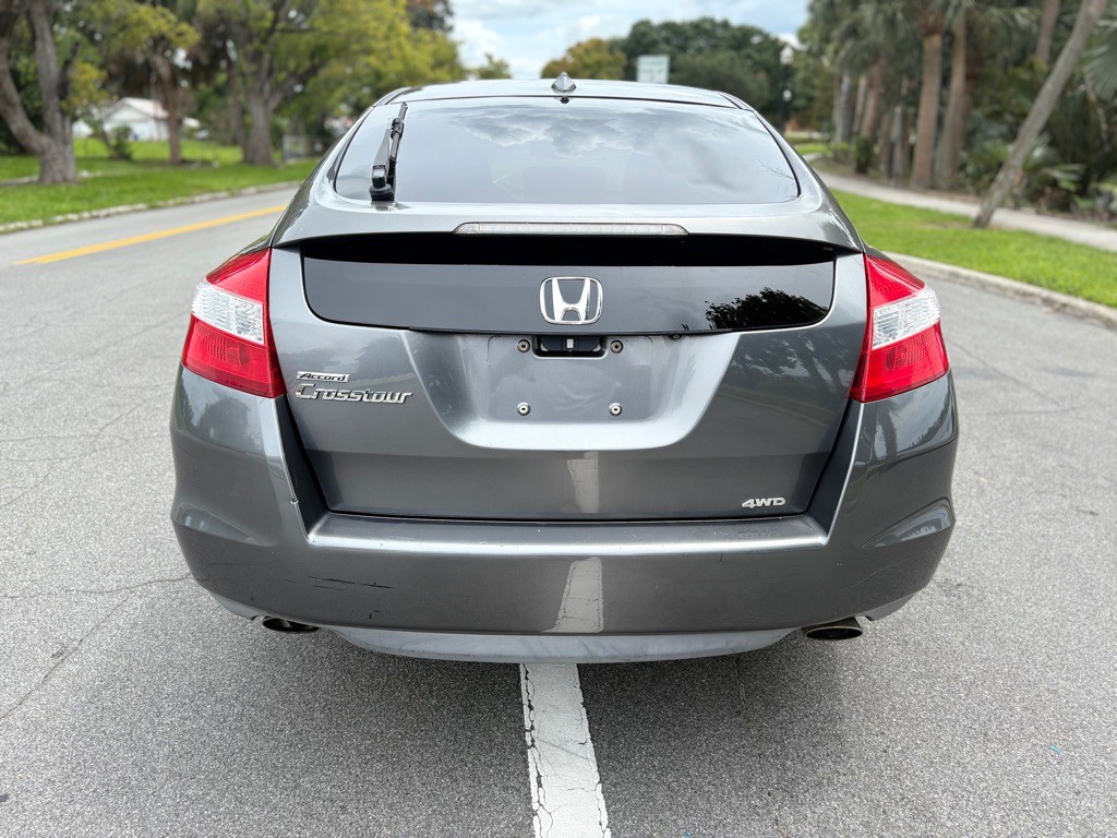 2010 Honda Crosstour Image 8
