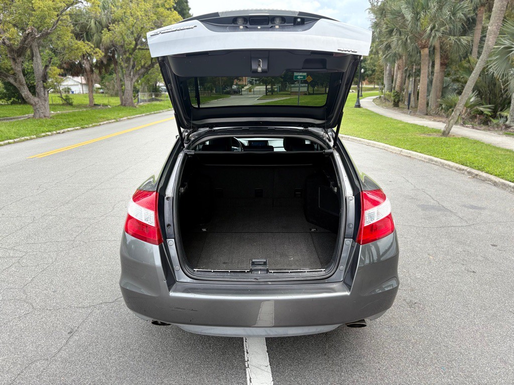 2010 Honda Crosstour Image 9