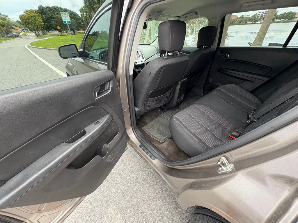 2011 GMC Terrain Image 9
