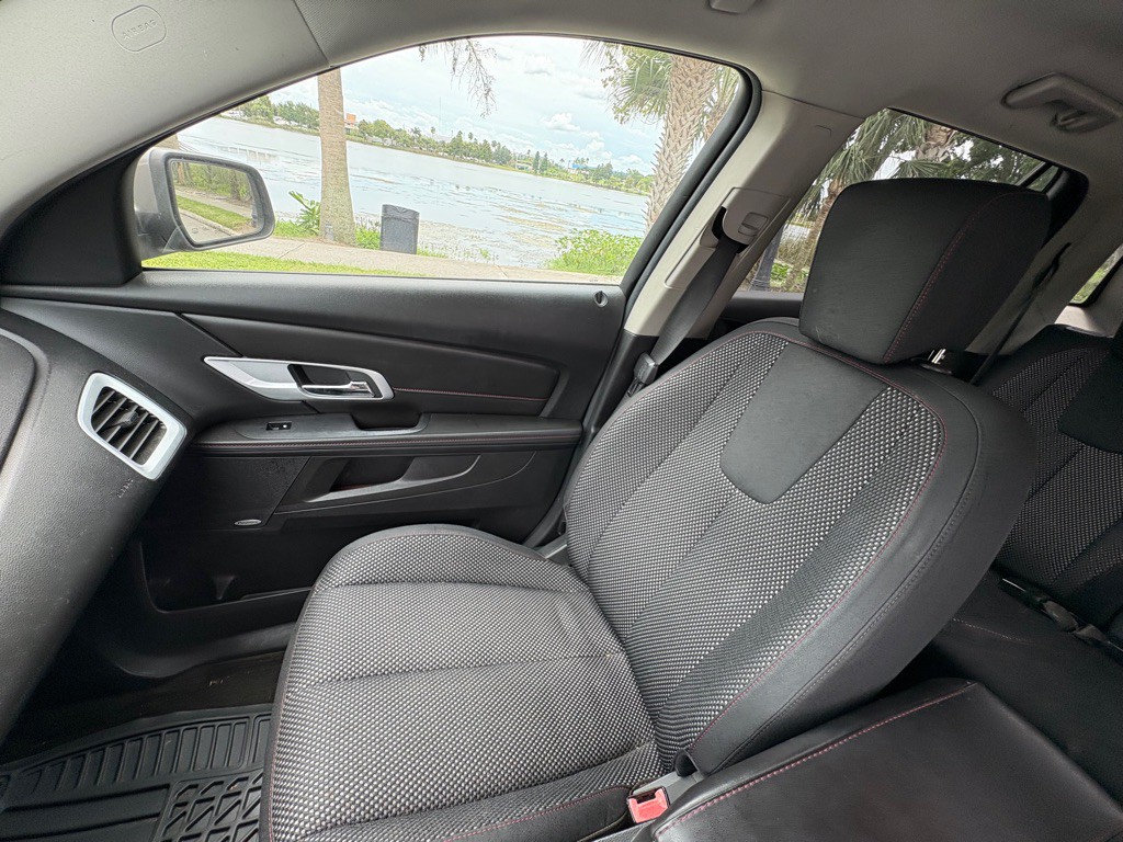 2011 GMC Terrain Image 31