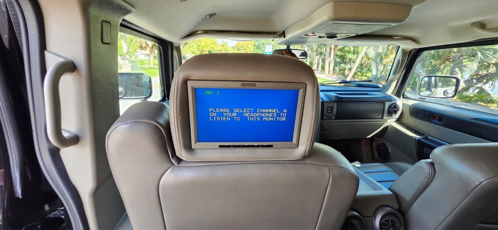 2003 HUMMER H2 Image 14