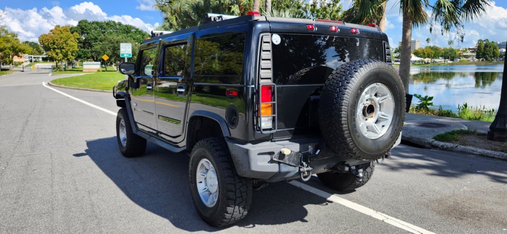 2003 HUMMER H2 Image 4