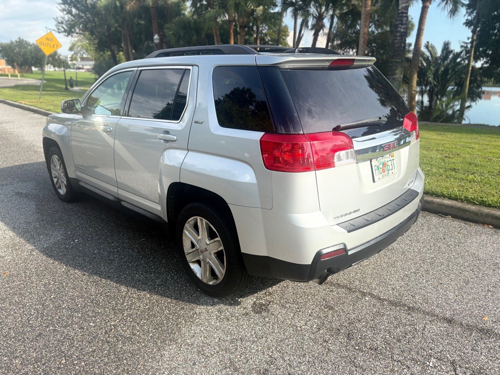2011 GMC Terrain Image 12
